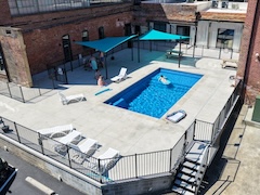 Knitting Mill Pool